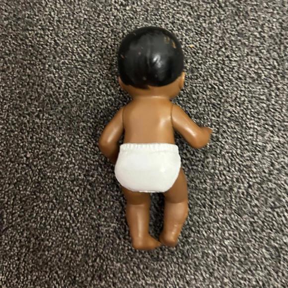 Two Barbie Babies and Car Seat - Picture 3 of 7